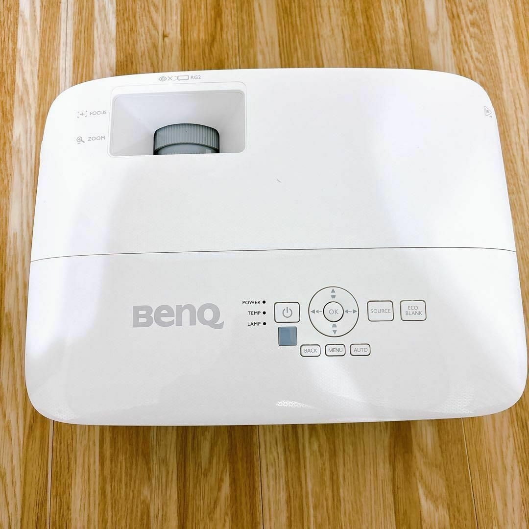 BENQ(ベンキュー)のBenQプロジェクターMH550 スマホ/家電/カメラのテレビ/映像機器(プロジェクター)の商品写真