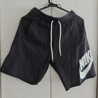 ナイキ(NIKE)のナイキ　黒　ショートパンツ　メンズ　Sサイズ(ショートパンツ)