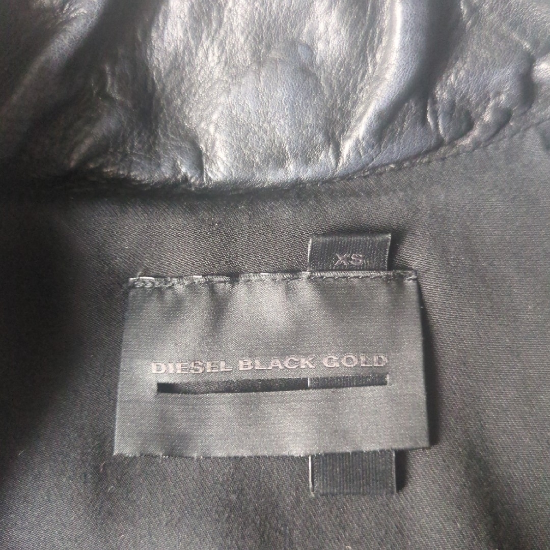 DIESEL BLACK GOLD(ディーゼルブラックゴールド)の美品☆ディーゼル Black Gold レディースナイロンコート S レディースのジャケット/アウター(ナイロンジャケット)の商品写真