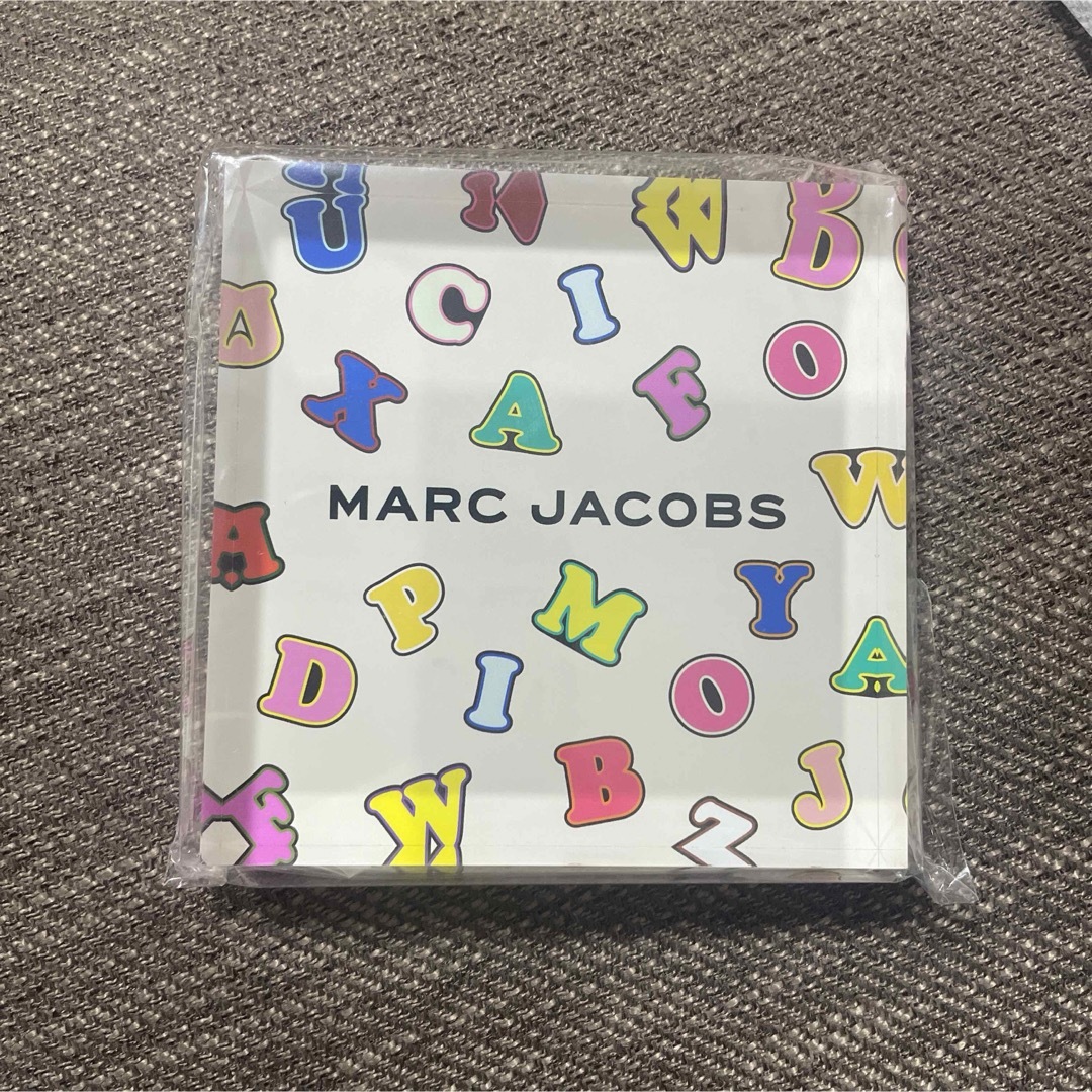 MARC JACOBS(マークジェイコブス)のMARC JACOBS 置物 レディースのバッグ(トートバッグ)の商品写真