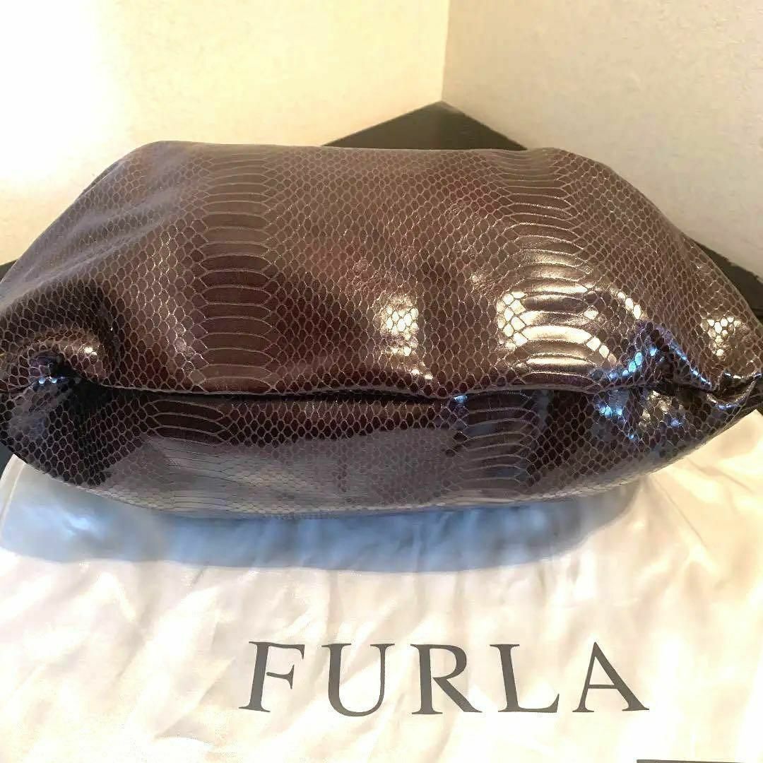 Furla(フルラ)のフルラ レザーパイソン型押し　トートバッグ レディースのバッグ(トートバッグ)の商品写真