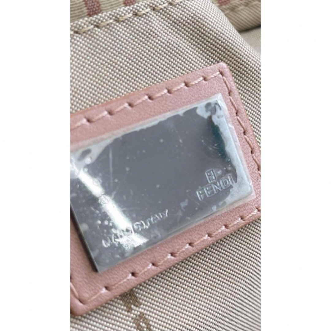 FENDI(フェンディ)のFENDIフェンディ　トートバッグ　ピンク レディースのバッグ(トートバッグ)の商品写真