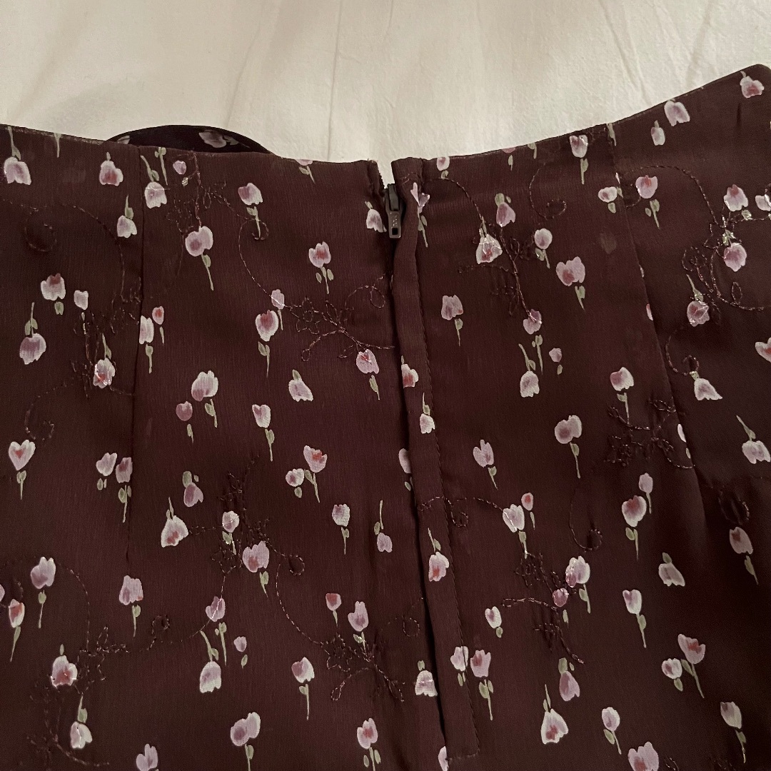 Lochie(ロキエ)のヴィンテージ  花柄ロングスカート brown レディースのスカート(ロングスカート)の商品写真