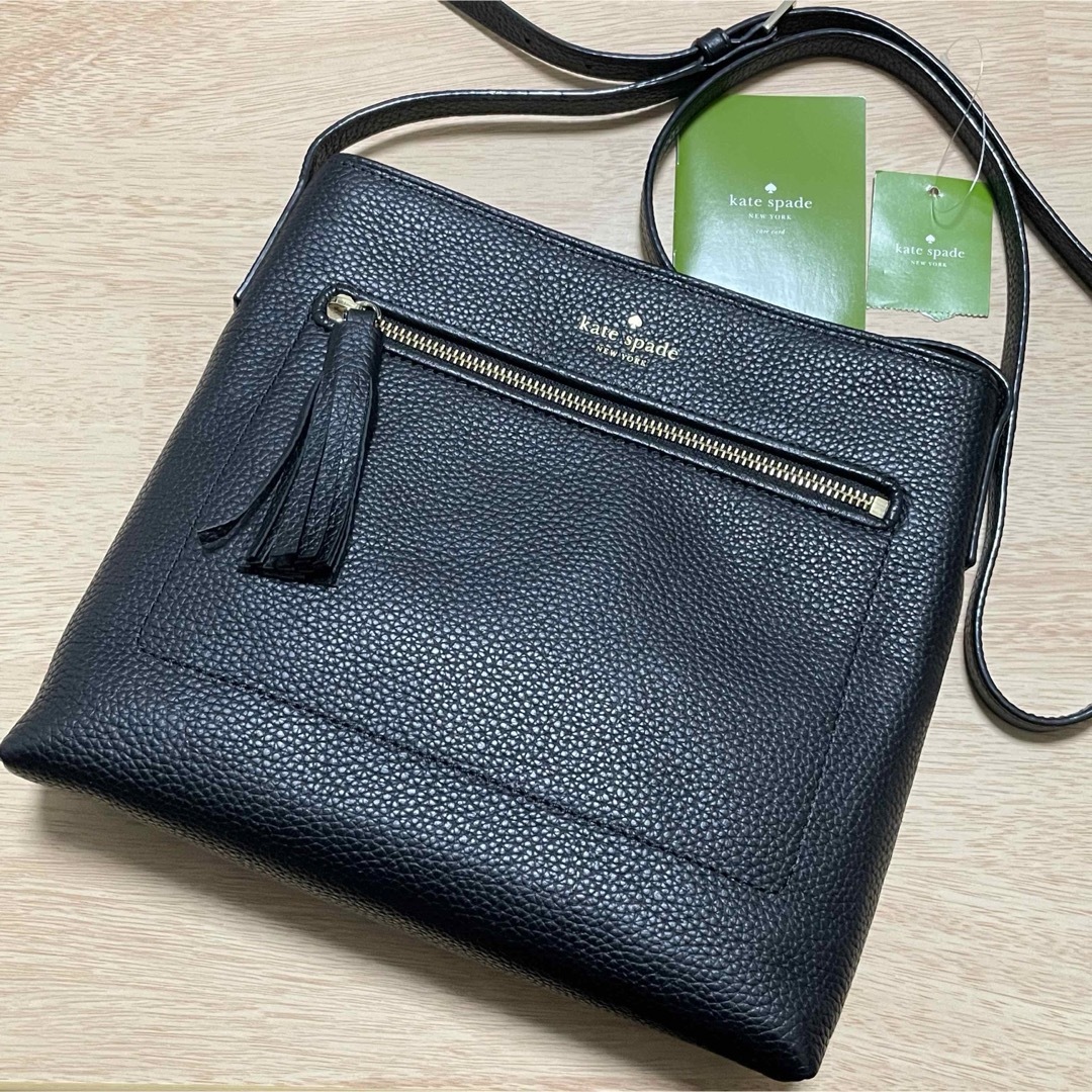 kate spade new york(ケイトスペードニューヨーク)のKate spade ショルダーバッグ　タッセル　WKRU 4073 ブラック レディースのバッグ(ショルダーバッグ)の商品写真