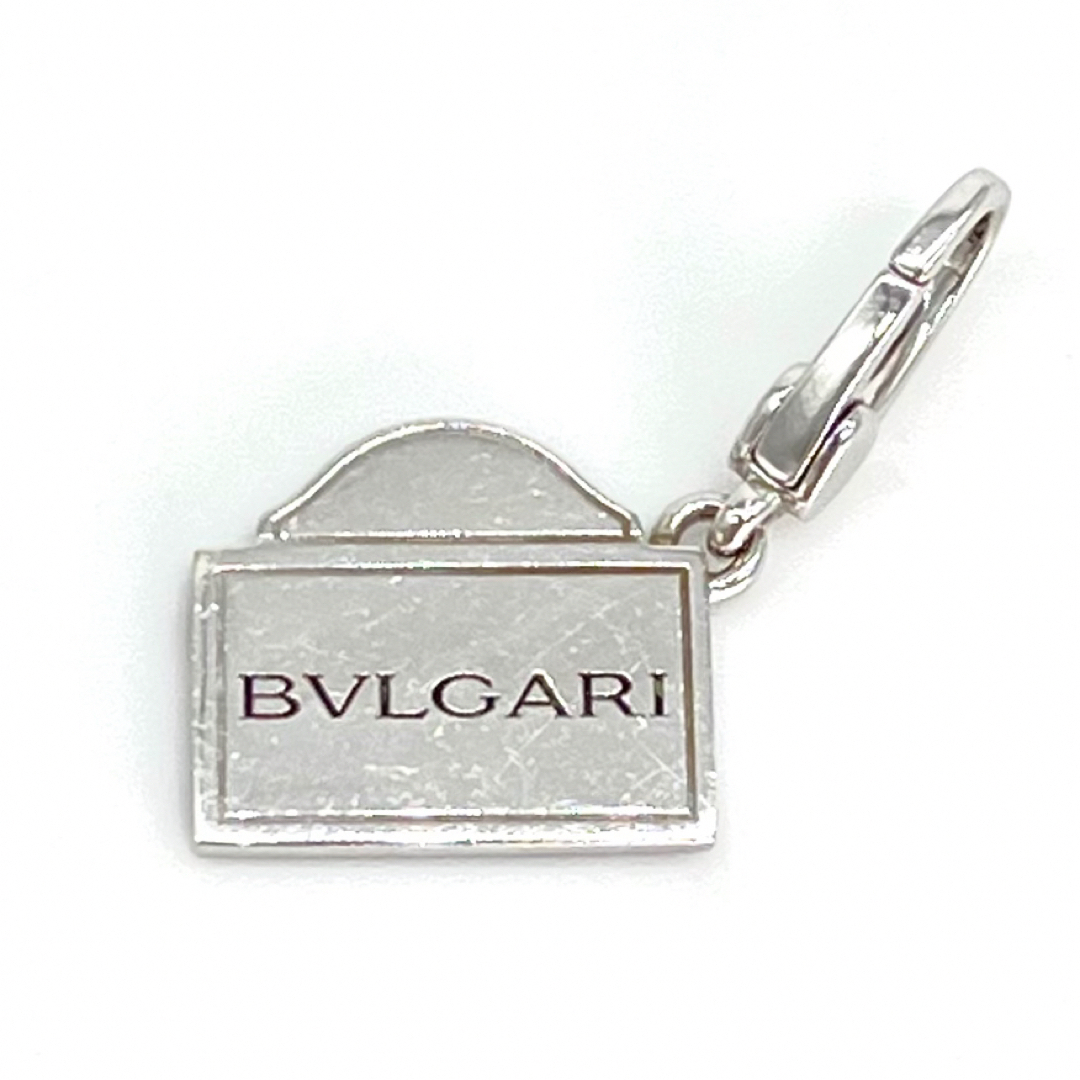 BVLGARI(ブルガリ)のブルガリ プレート チャーム ペンダントトップ K18WG 750 4.35g レディースのアクセサリー(チャーム)の商品写真