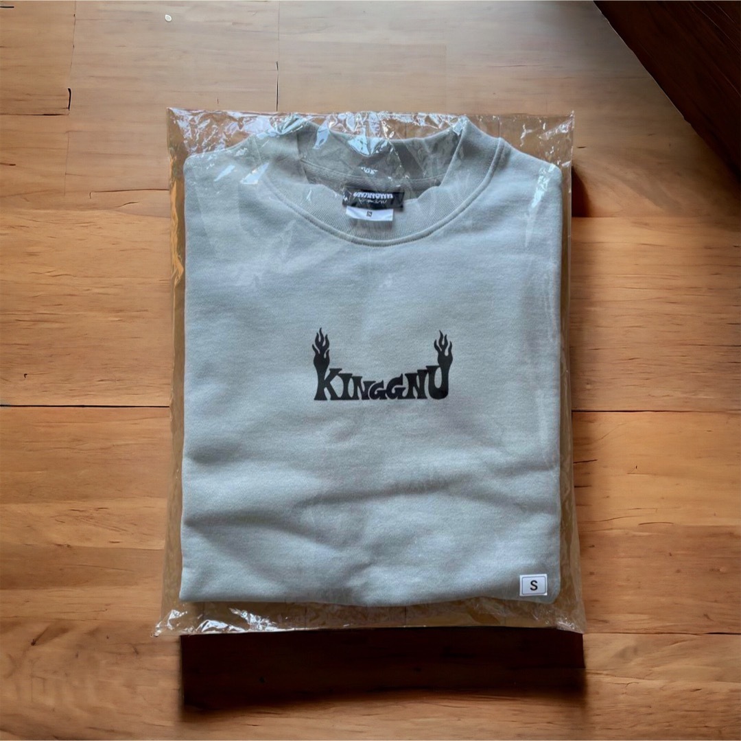 King Gnu ライブツアー FLYING GNU スウェットの通販 by もー's King Gnu ライブツアー FLYING GNU スウェットの通販 by もー's