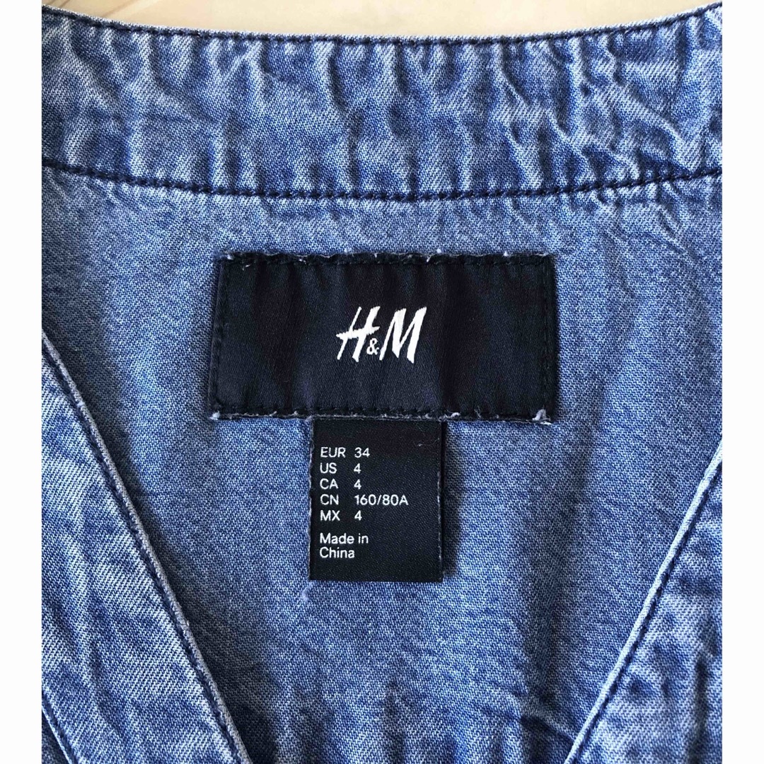 H&M(エイチアンドエム)のH&M   シャツワンピース　デニム　長袖&七分袖　サイズS〜M レディースのトップス(シャツ/ブラウス(長袖/七分))の商品写真