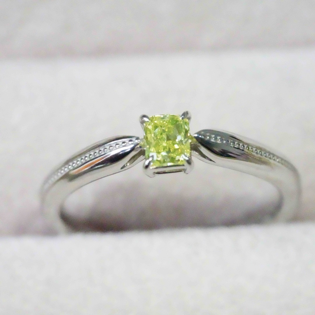 Fancy Green yellow 0.221ct プラチナリング レディースのアクセサリー(その他)の商品写真