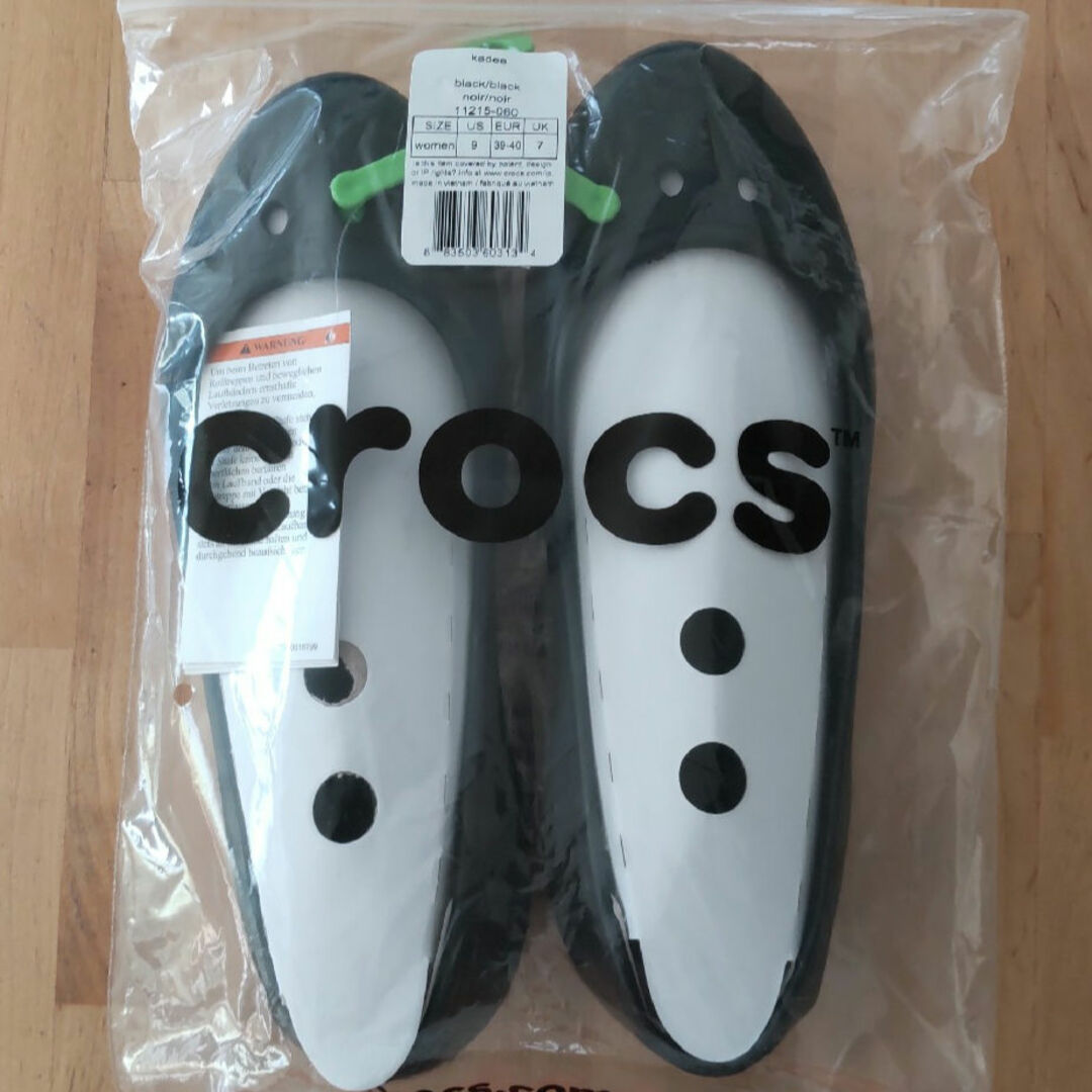 crocs(クロックス)のクロックス/crocs カディフラット W9 25cm レディースの靴/シューズ(バレエシューズ)の商品写真