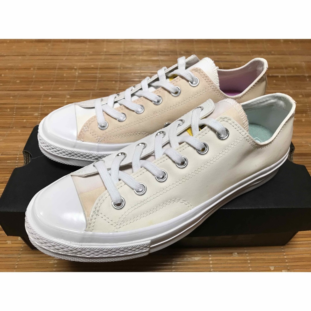 CONVERSE(コンバース)のCONVERSE CT 70 OX CHINATOWN MARKET 25.5 メンズの靴/シューズ(スニーカー)の商品写真