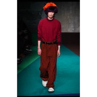 マルニ(Marni)のmarniのコレクションモデルです 44(スラックス)