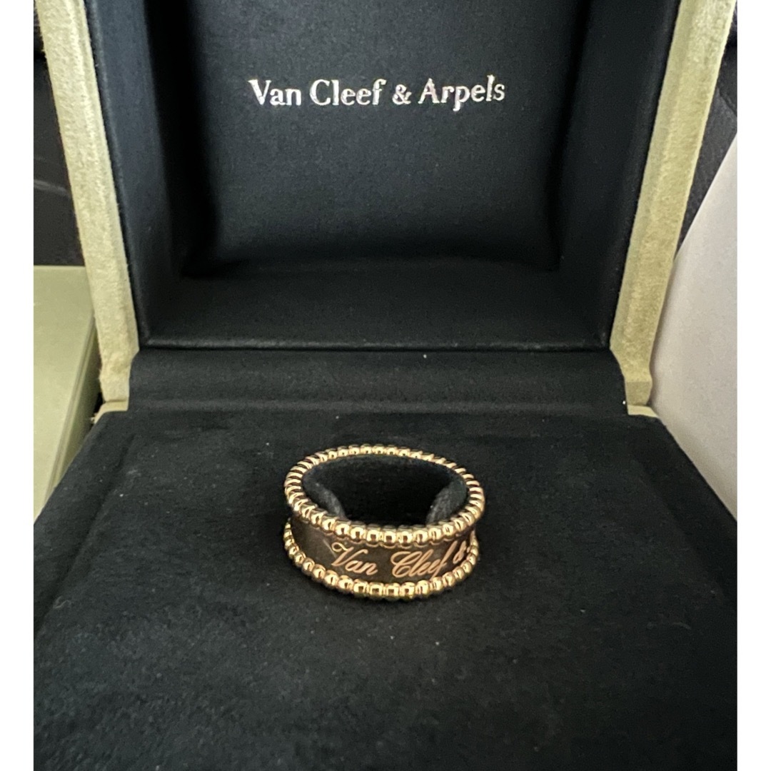 Van Cleef & Arpels(ヴァンクリーフアンドアーペル)のヴァンクリーフ&アーペル　ペルレシニアチュールリング　美品　未使用　本物　 レディースのアクセサリー(リング(指輪))の商品写真