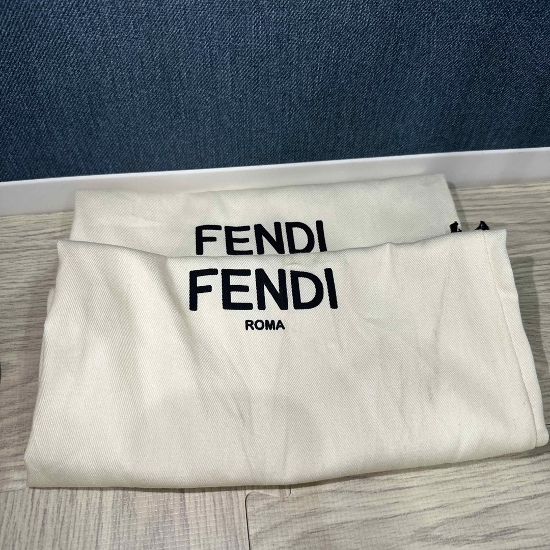 FENDI(フェンディ)のFENDIスニーカー メンズの靴/シューズ(スニーカー)の商品写真