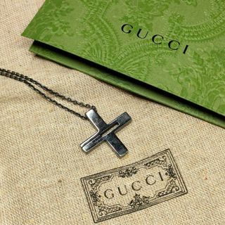 グッチ(Gucci)のGUCCI ネックレス クロス ブラック グッチ アクセサリー クロス シルバー(ネックレス)