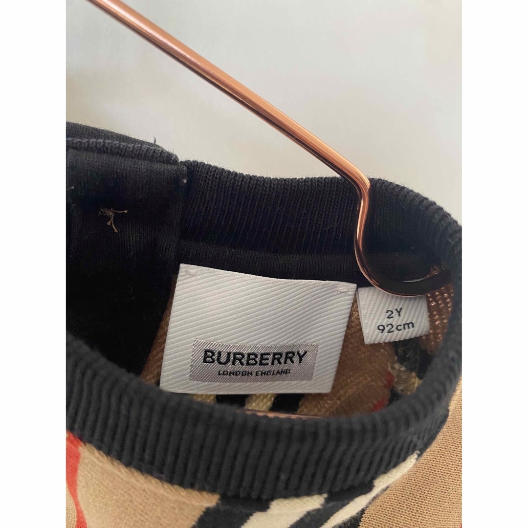 BURBERRY(バーバリー)のバーバリー　ワンピース　キッズ キッズ/ベビー/マタニティのキッズ服女の子用(90cm~)(ワンピース)の商品写真