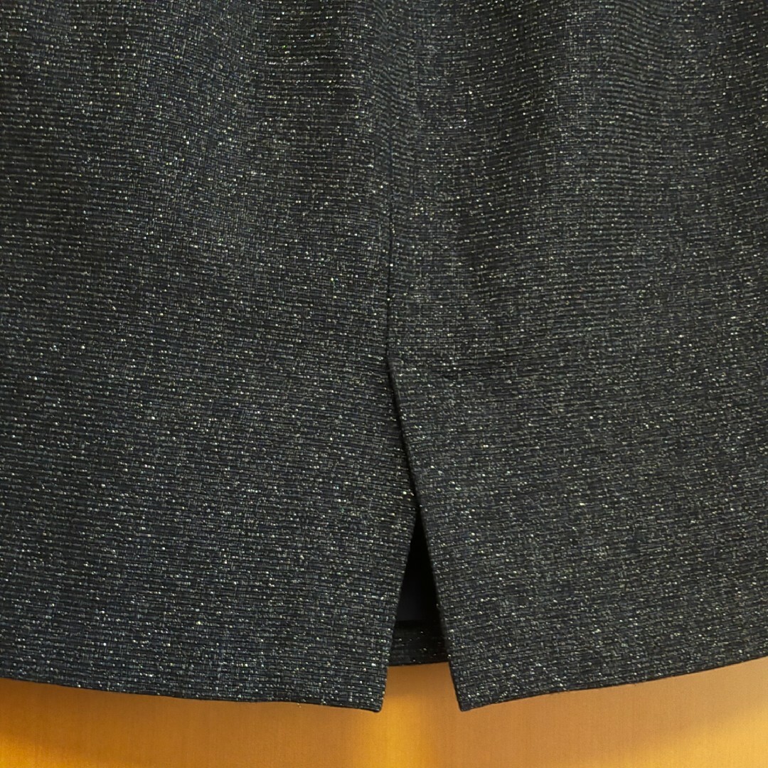 IENA(イエナ)のIENA ラメスリットスカート ブラック 黒 38 イエナ レディースのスカート(ひざ丈スカート)の商品写真