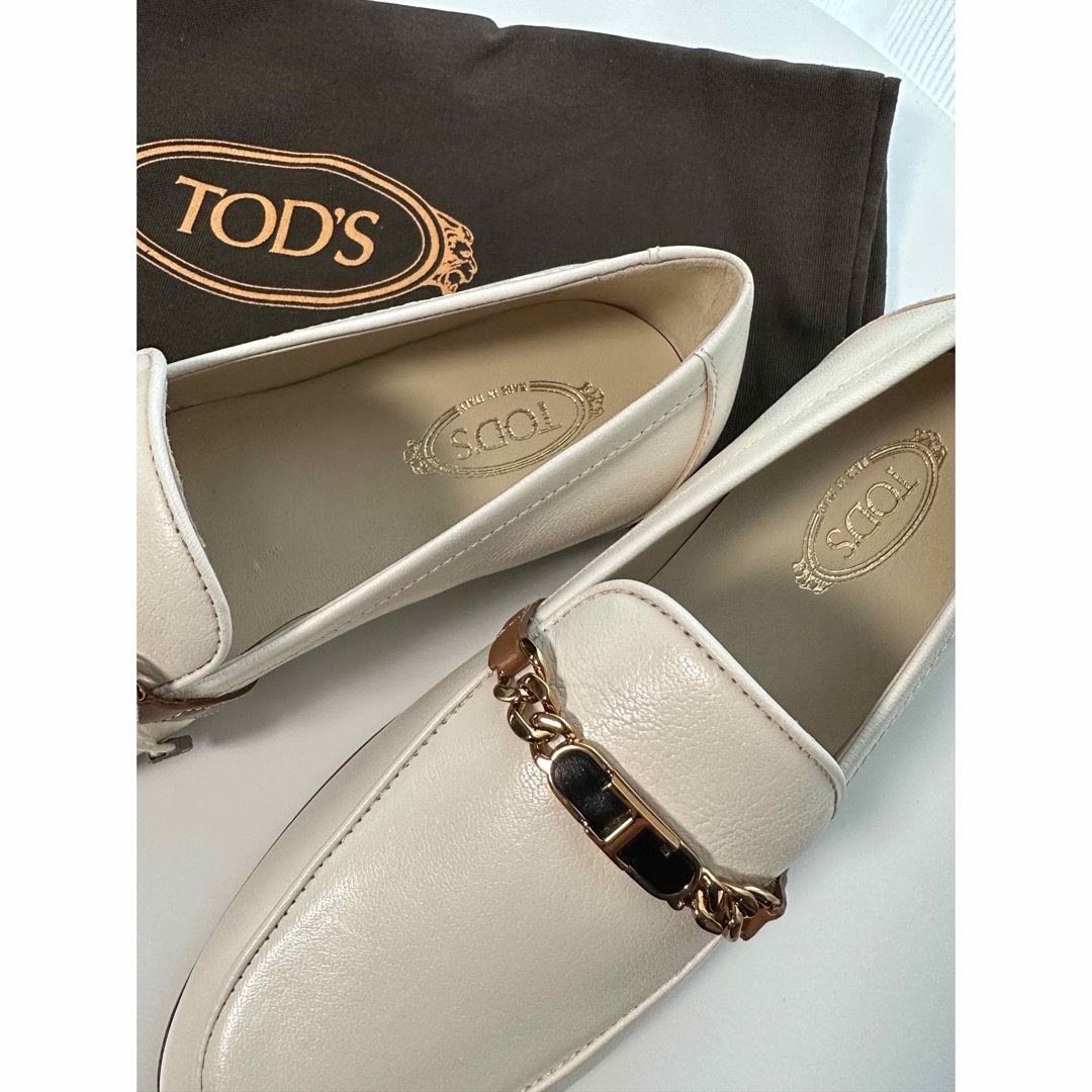 TOD'S - 新品未使用！トッズ ローファーの通販 by はらりさs shop 