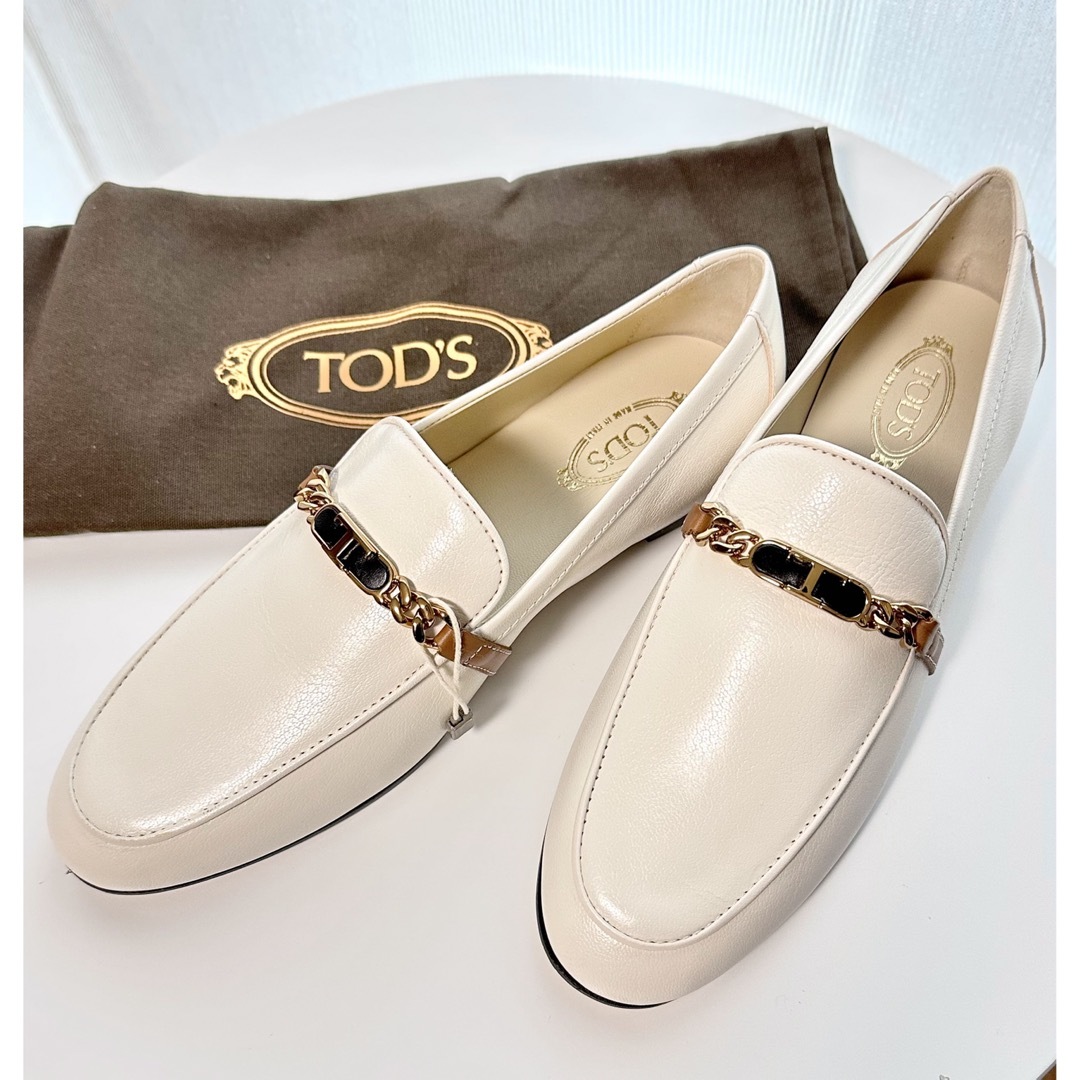割引発見 cocoteru TOD'Sエナメルローファー 361/2 ⭐️新品未使用 割引発見 cocoteru TOD'Sエナメルローファー 361/2 ⭐️新品未使用