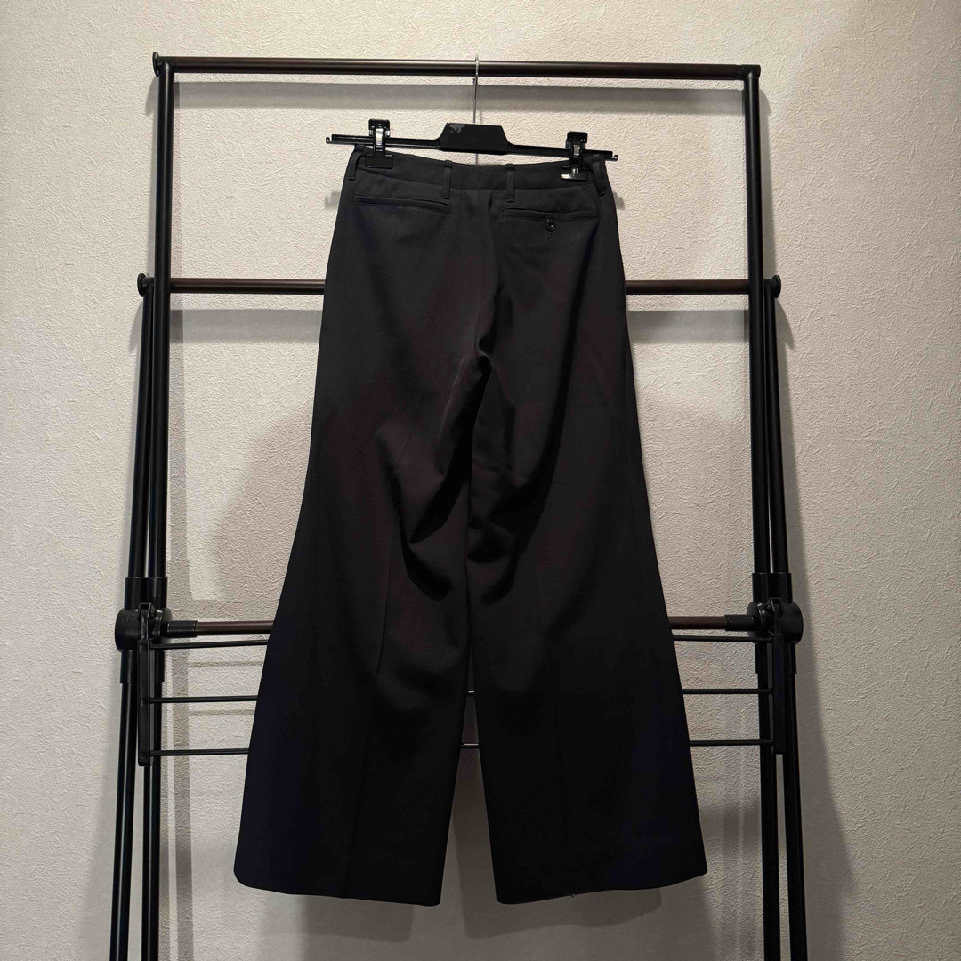 LEMAIRE(ルメール)のLEMAIRE ルメール  WIDE LEG PANTS ワイドパンツ メンズのパンツ(スラックス)の商品写真