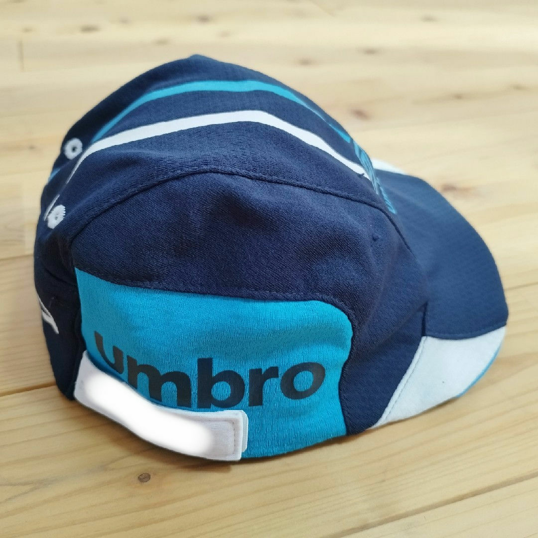 UMBRO(アンブロ)のumbroアンブロ　クーリングキャップ　サッカー　フットサル　熱中症対策 スポーツ/アウトドアのサッカー/フットサル(その他)の商品写真