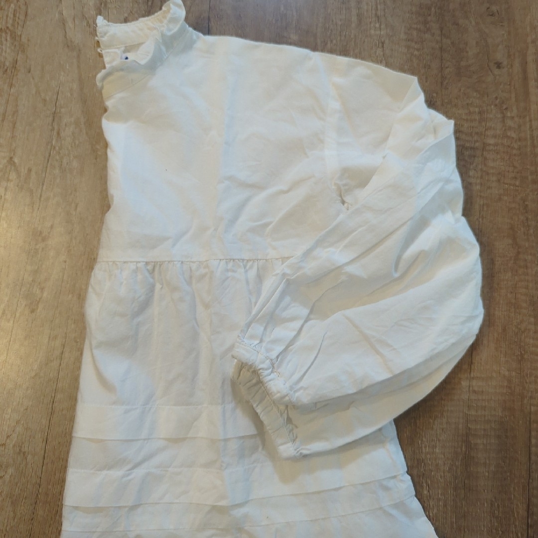 GLOBAL WORK(グローバルワーク)のGLOBAL WORK　140 cm白フリルシャツ キッズ/ベビー/マタニティのキッズ服男の子用(90cm~)(ブラウス)の商品写真