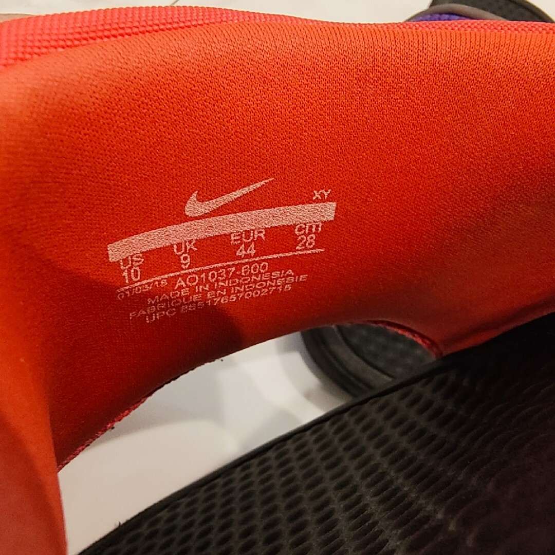 NIKE(ナイキ)のNIKE ベナッシ　28cm 箱無し　FANNY PACK ピンク✕パープル メンズの靴/シューズ(サンダル)の商品写真