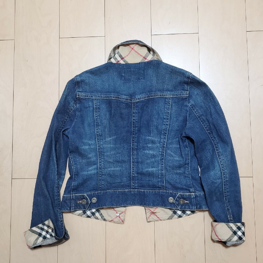 BURBERRY BLUE LABEL(バーバリーブルーレーベル)の【サン様専用】BURBERRY BLUE LABELデニムジャケット　サイズ36 レディースのジャケット/アウター(Gジャン/デニムジャケット)の商品写真