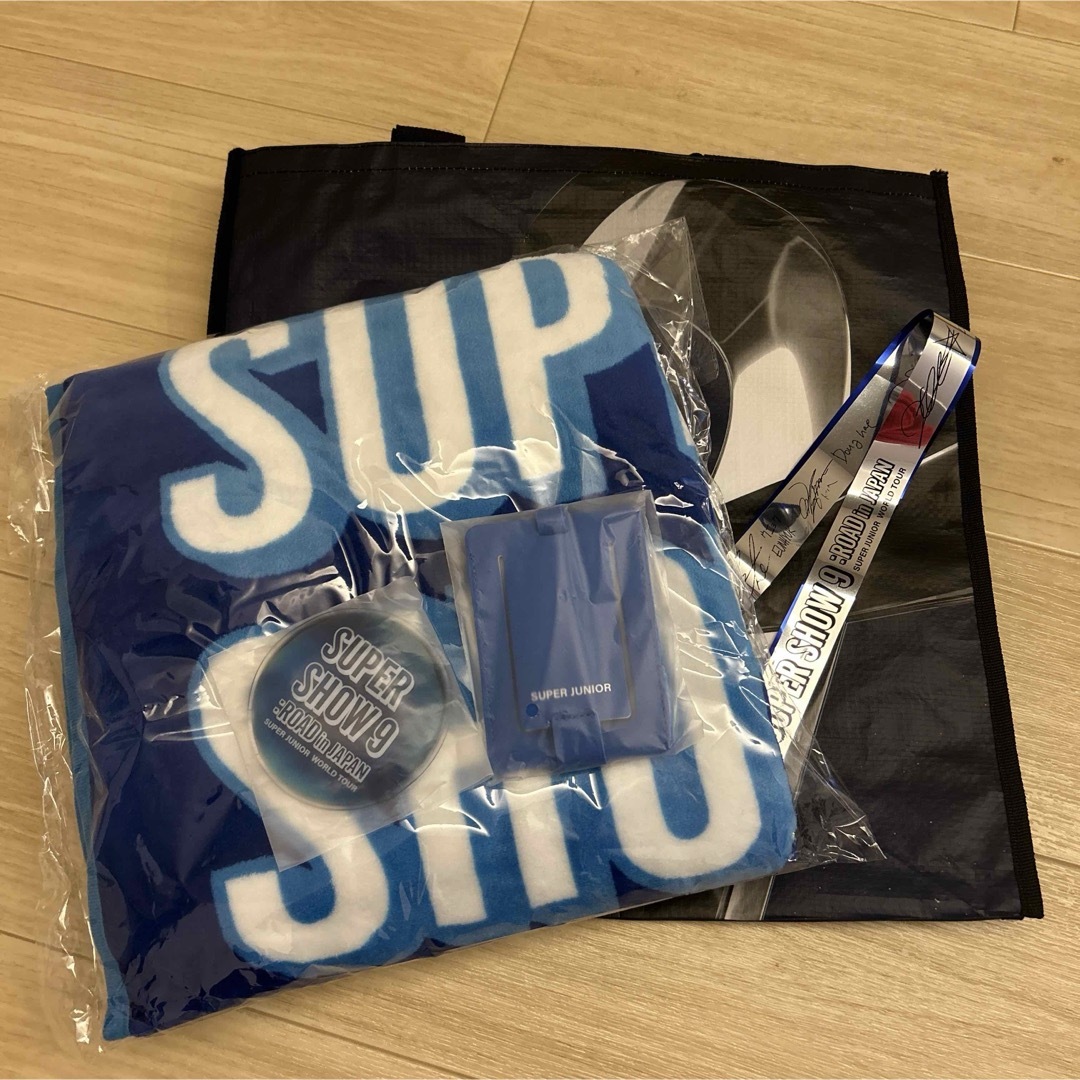 SUPER JUNIOR(スーパージュニア)のSUPER JUNIOR SUPERSHOW9 プレミアムシート セット エンタメ/ホビーのタレントグッズ(アイドルグッズ)の商品写真