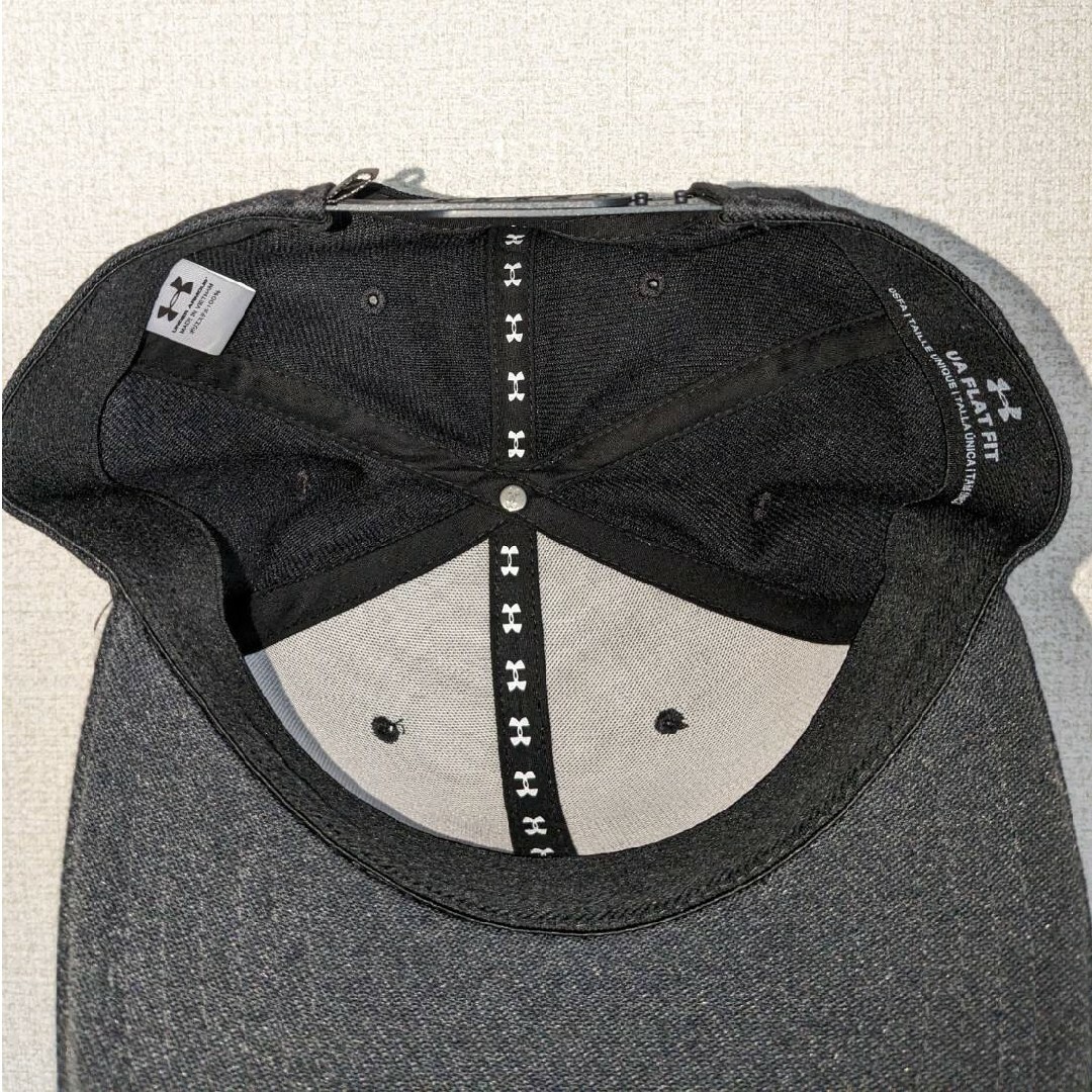 UNDER ARMOUR(アンダーアーマー)のUNDERARMOUR Huddle Snapback 2.0 メンズの帽子(キャップ)の商品写真