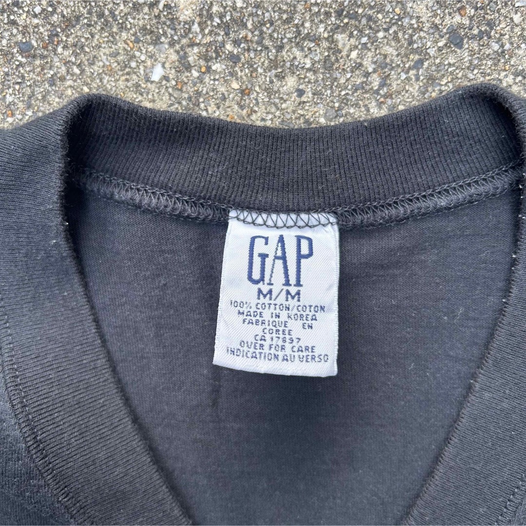 GAP(ギャップ)のOLD GAP 旧タグ　旧ロゴ　ブラック　レア　希少　VネックTシャツ メンズのトップス(Tシャツ/カットソー(半袖/袖なし))の商品写真