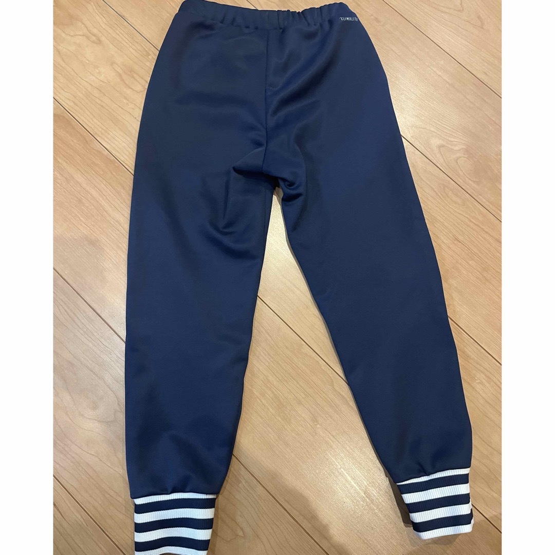 adidas(アディダス)のアディダス　ジャージ上下　120cm キッズ/ベビー/マタニティのキッズ服男の子用(90cm~)(その他)の商品写真