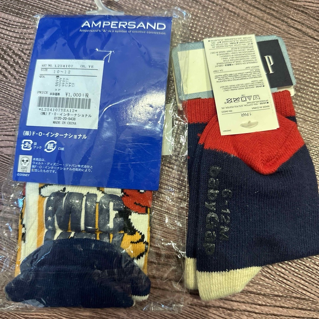 GAP(ギャップ)の新品　靴下セット　ミッキー キッズ/ベビー/マタニティのこども用ファッション小物(靴下/タイツ)の商品写真