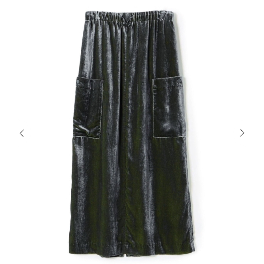 SHIPS(シップス)のベロアロングスカート　オリーブ レディースのスカート(ロングスカート)の商品写真