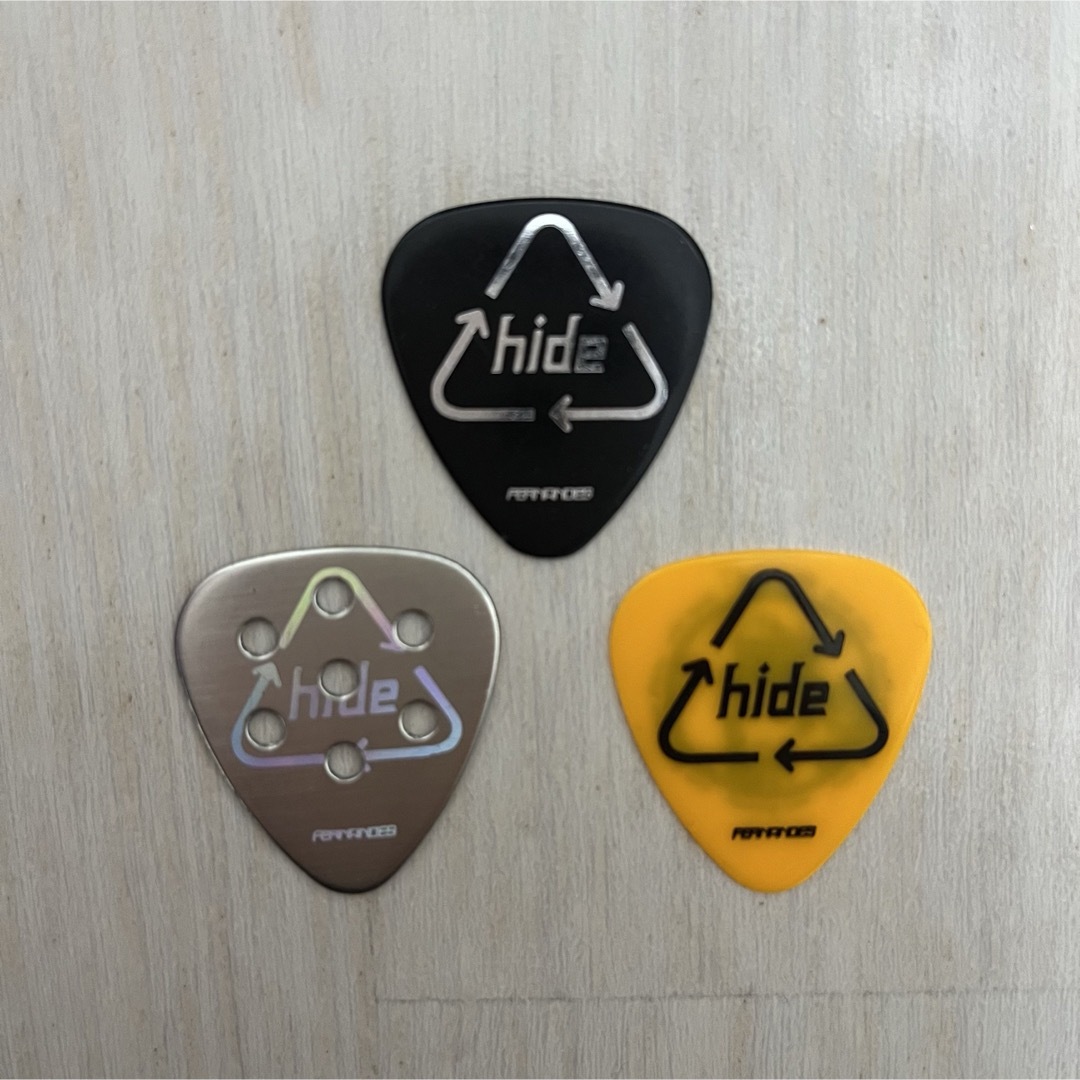 Fender(フェンダー)のhide ヒデ ピック X JAPAN エックスジャパン ギター ベース エンタメ/ホビーのタレントグッズ(ミュージシャン)の商品写真