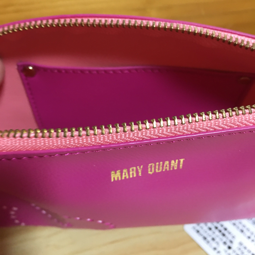 MARY QUANT(マリークワント)のマリークワント MARY QUANT ラウンドポーチ レディースのファッション小物(ポーチ)の商品写真