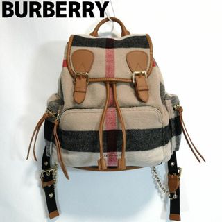 バーバリー(BURBERRY)のバーバリー イタリア製 バックパック リュック チェック柄 ベージュ レディース(リュック/バックパック)