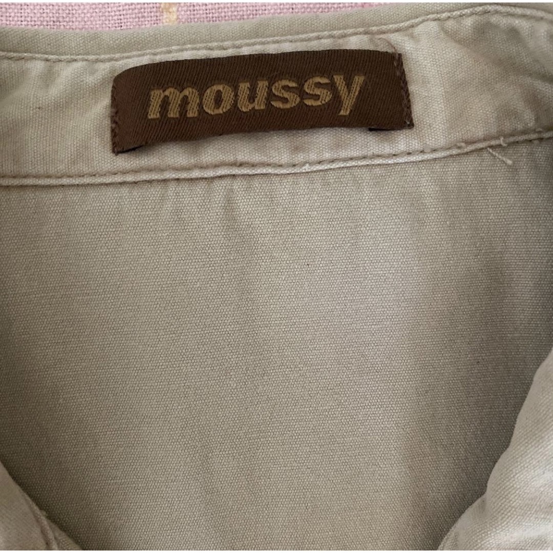 moussy(マウジー)の☆  moussy マウジー　　長袖シャツ　　　　Sサイズ レディースのトップス(シャツ/ブラウス(長袖/七分))の商品写真