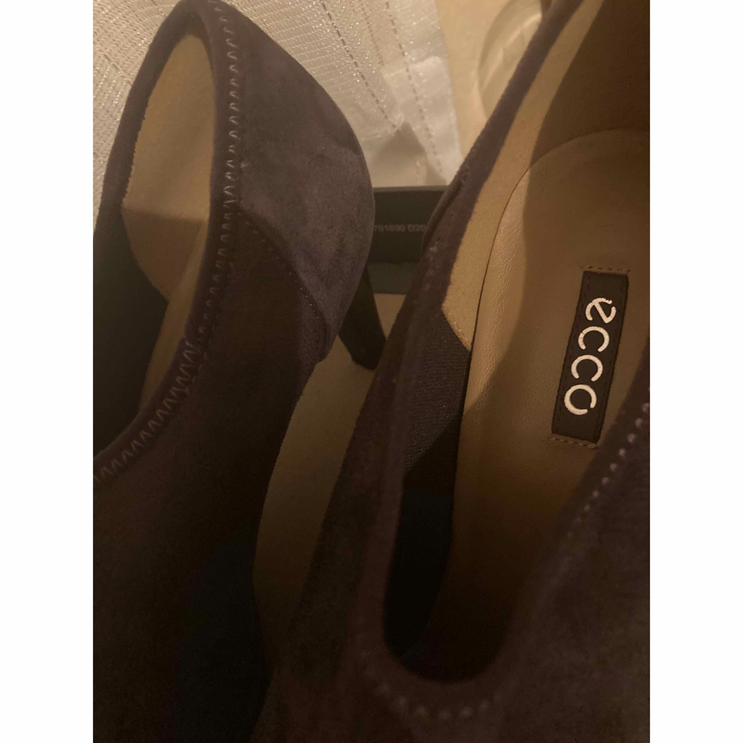 ECCO(エコー)のエコー　ECCO ブーティ　スエード　ハイフロフトパンプス レディースの靴/シューズ(ブーティ)の商品写真