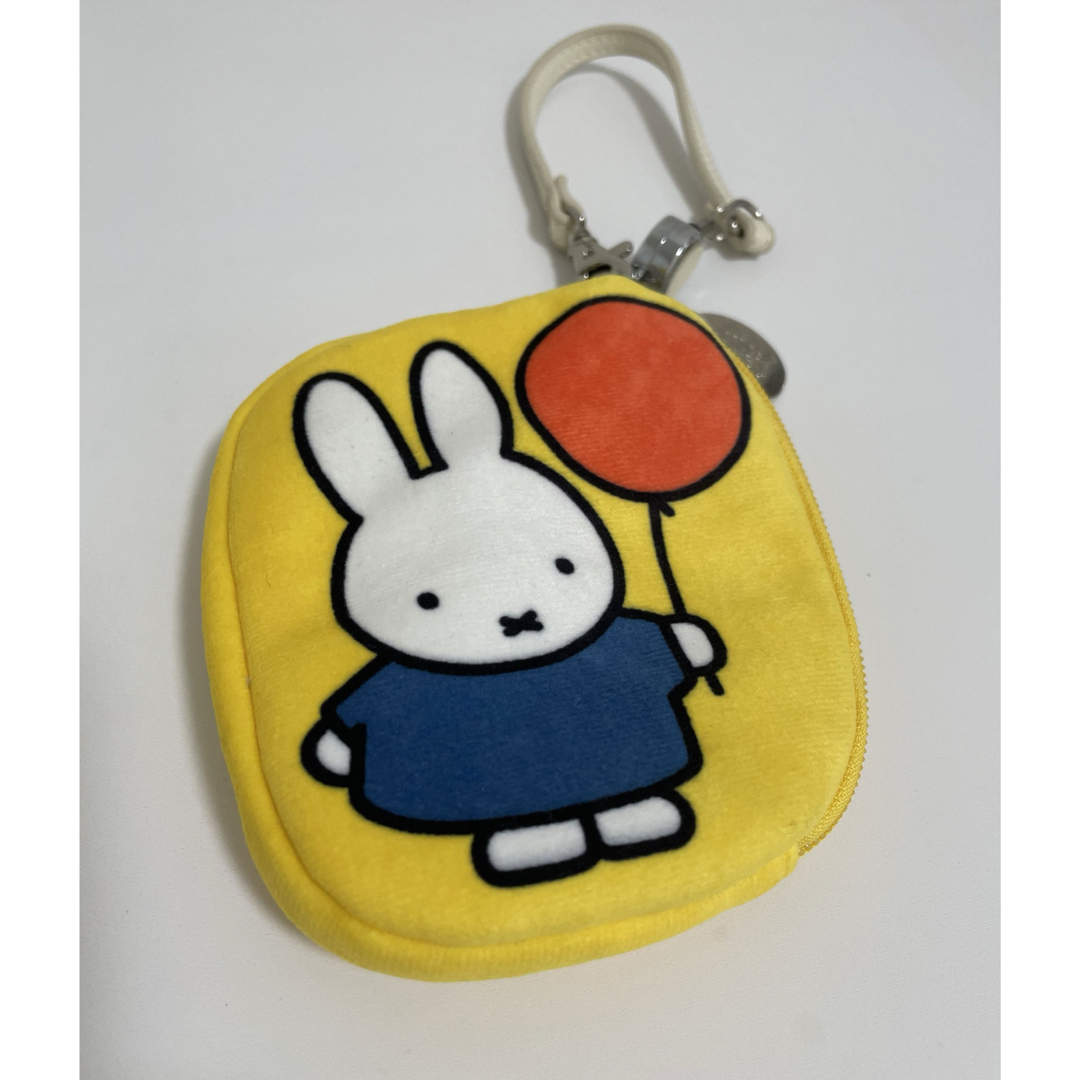 miffy(ミッフィー)の【美品】ミッフィー パスケース レディースのファッション小物(パスケース/IDカードホルダー)の商品写真