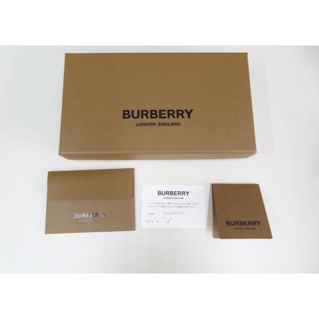 BURBERRY(バーバリー)の未使用　正規品　BURBERRY　バーバリー　スカーフ レディースのファッション小物(バンダナ/スカーフ)の商品写真