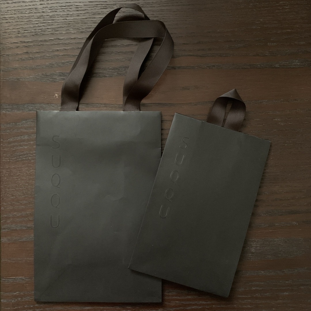 SUQQU(スック)のスック　紙袋 レディースのバッグ(ショップ袋)の商品写真