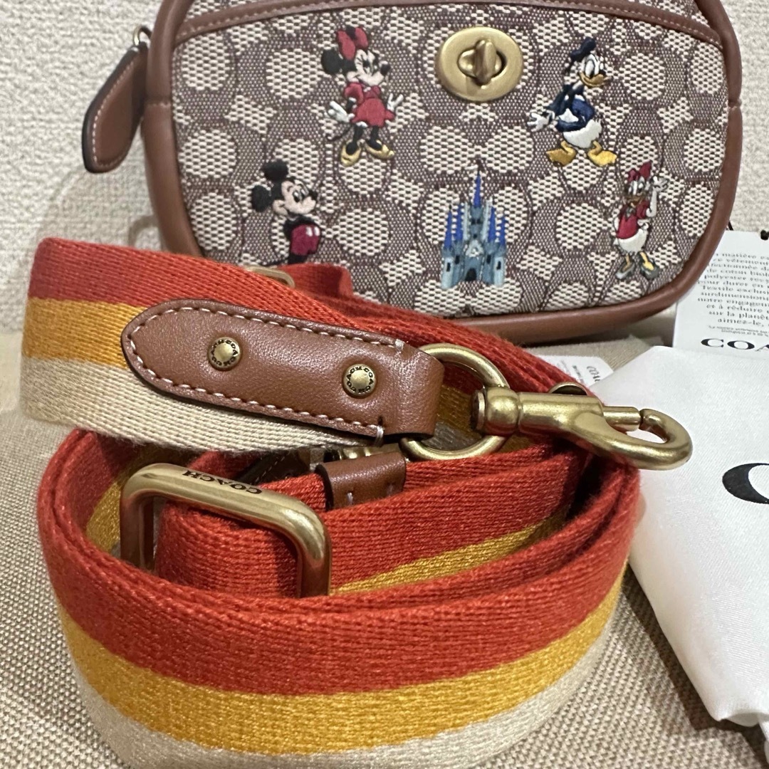 COACH(コーチ)の未使用COACHディズニー50周年ミッキーミニー刺繍2wayショルダーバッグ レディースのバッグ(ショルダーバッグ)の商品写真