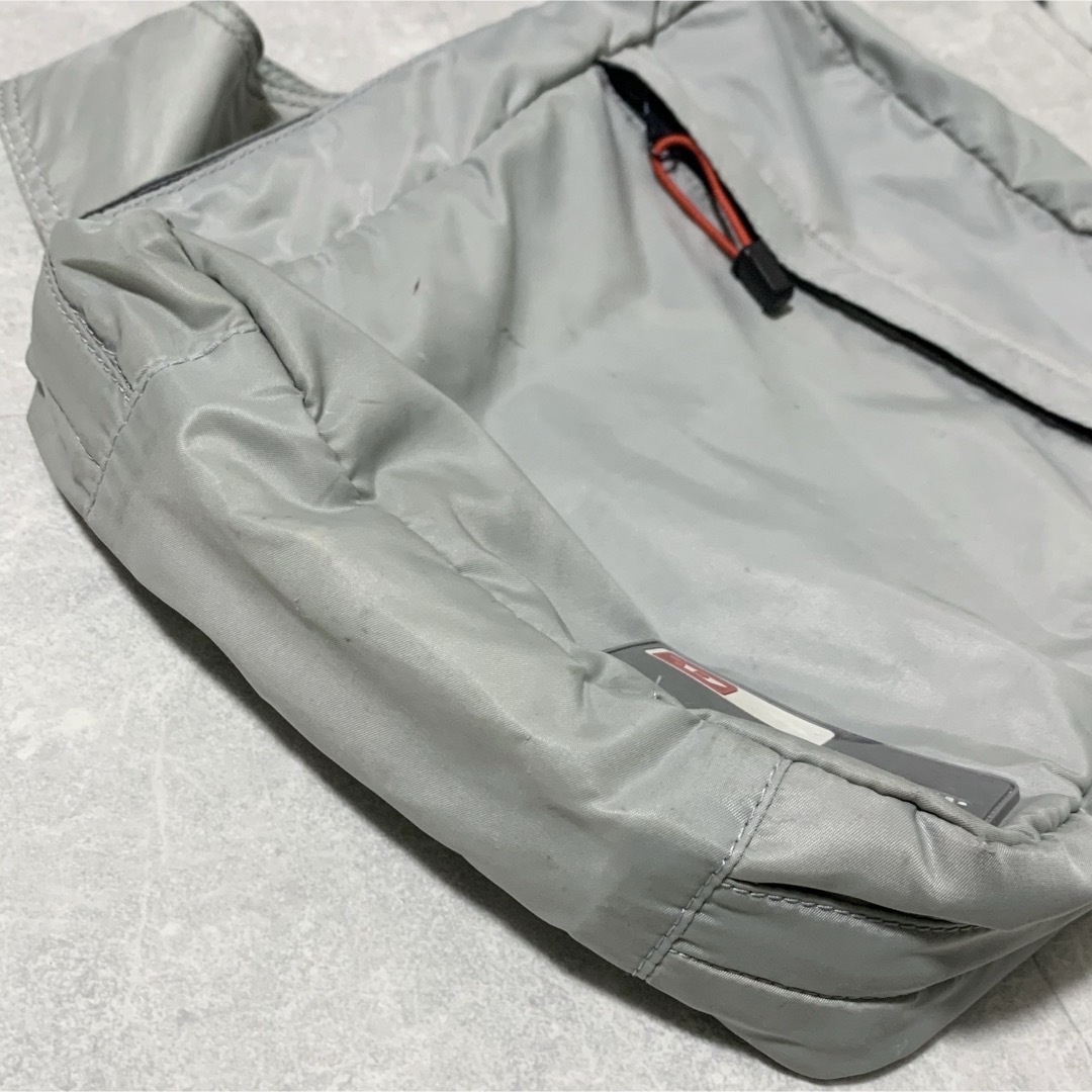 DIESEL(ディーゼル)の00s DIESEL archive nylon sling bag Y2K メンズのバッグ(ボディーバッグ)の商品写真