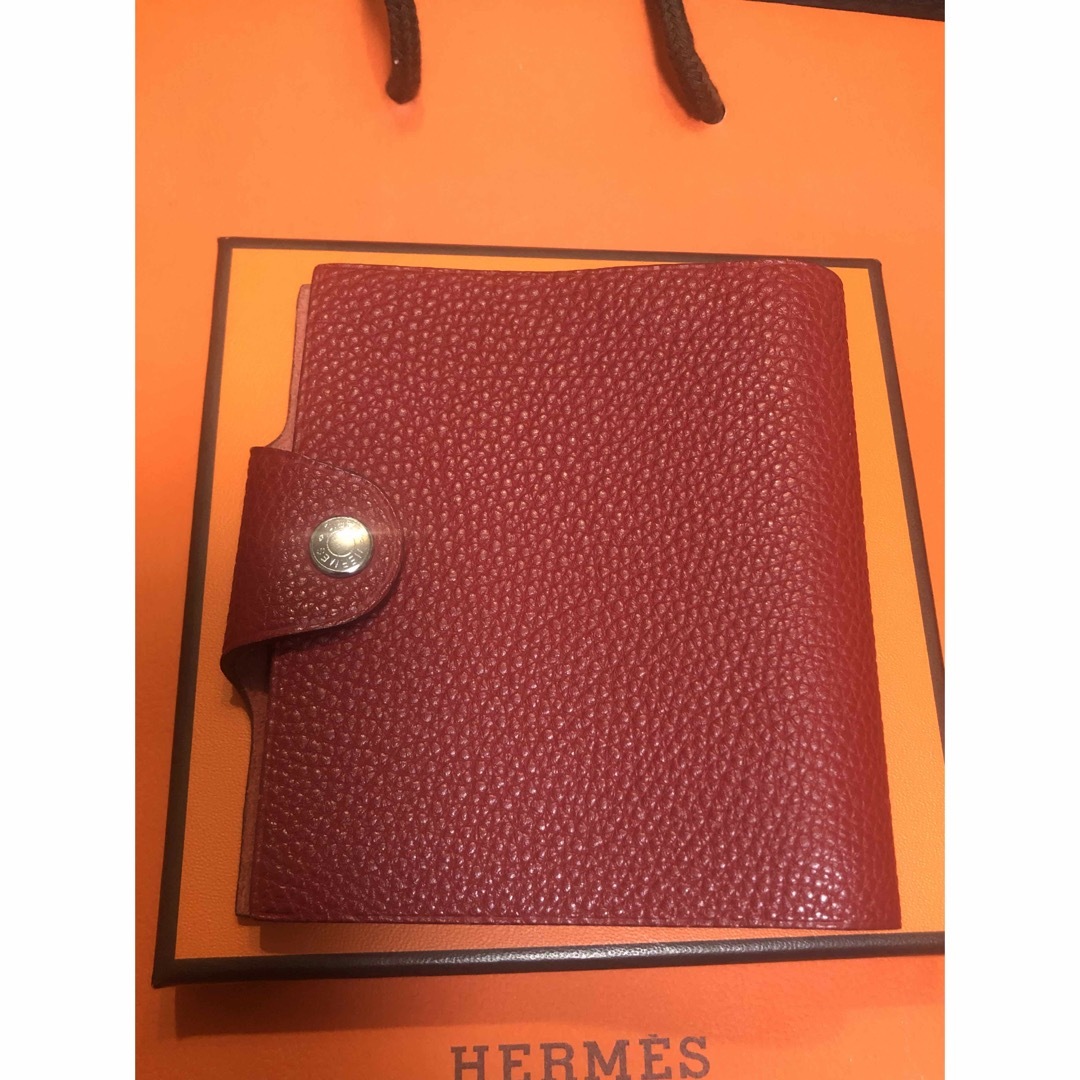 Hermes(エルメス)のGWタイムセール価格⭐️美品HERMESユリスPM 手帳カバー　リフィル付き メンズのファッション小物(手帳)の商品写真