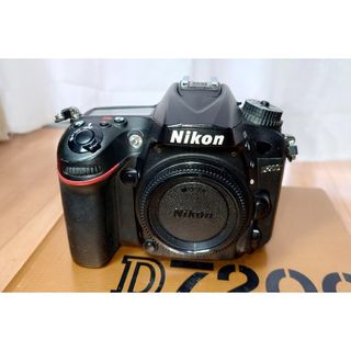 Nikon  D7200  ボディ  中古　予備バッテリー付き