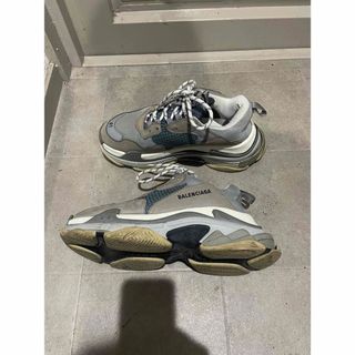 バレンシアガ(Balenciaga)のbalenciaga triple s(スニーカー)