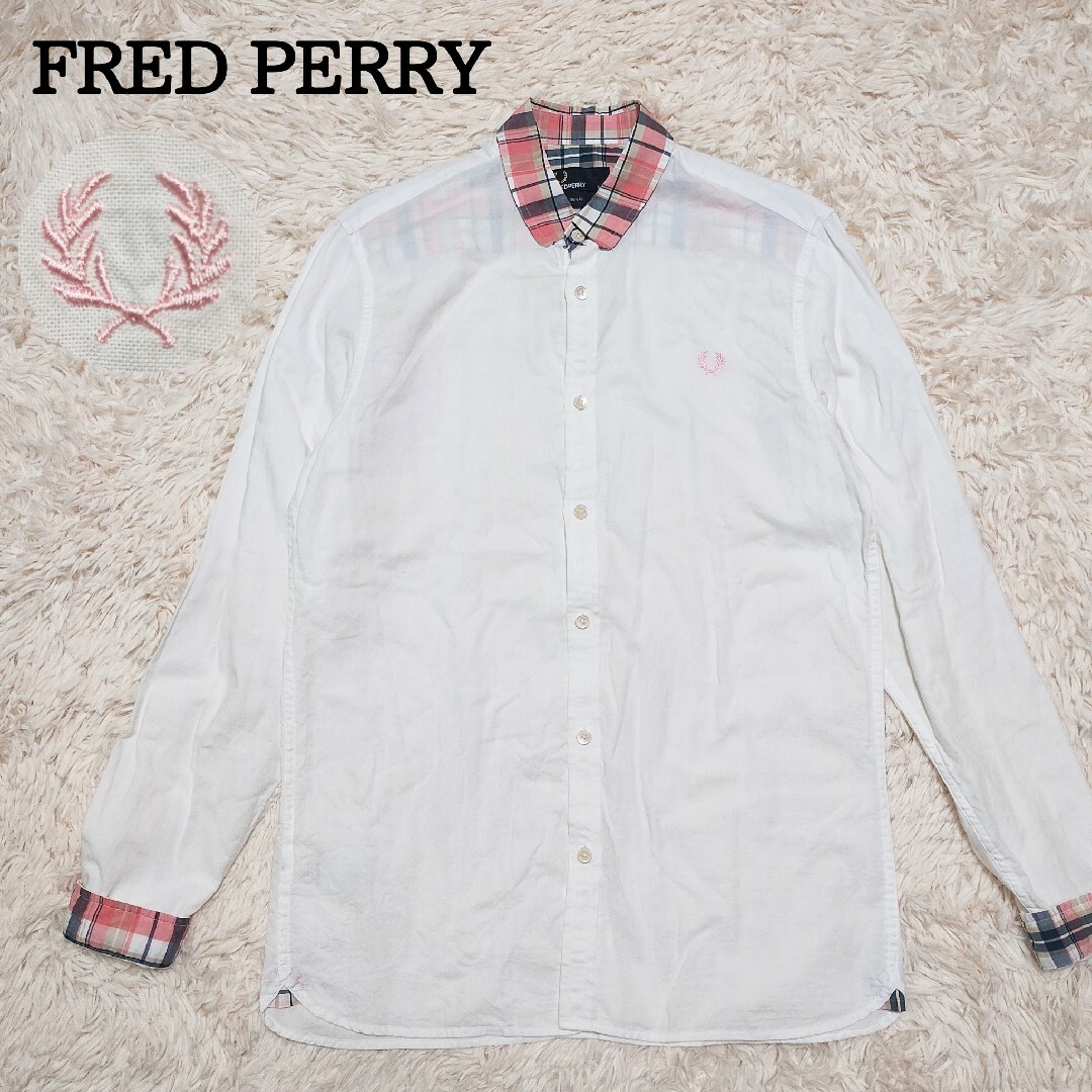 FRED PERRY(フレッドペリー)のFREDPERRY　ボタンダウンシャツ　チェック柄襟　白　ピンク　スリムフィット メンズのトップス(シャツ)の商品写真