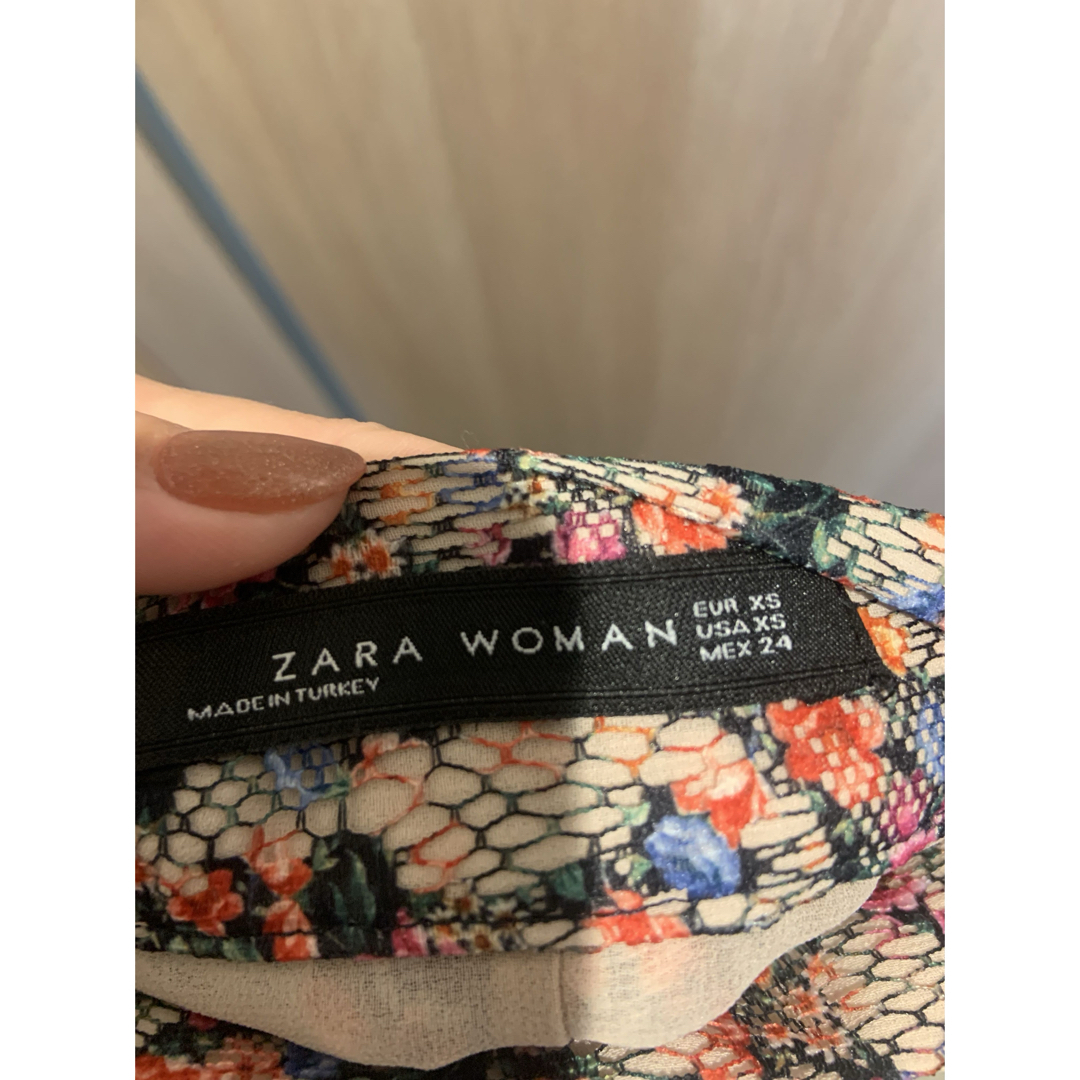 ZARA(ザラ)のZARA プリントフラワー　プリーツスカート レディースのスカート(ロングスカート)の商品写真