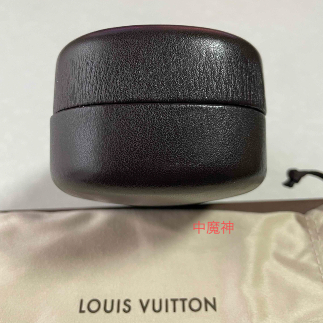 LOUIS VUITTON(ルイヴィトン)の極美！　ルイヴィトン　メガネ　サングラス　ケース レディースのファッション小物(サングラス/メガネ)の商品写真