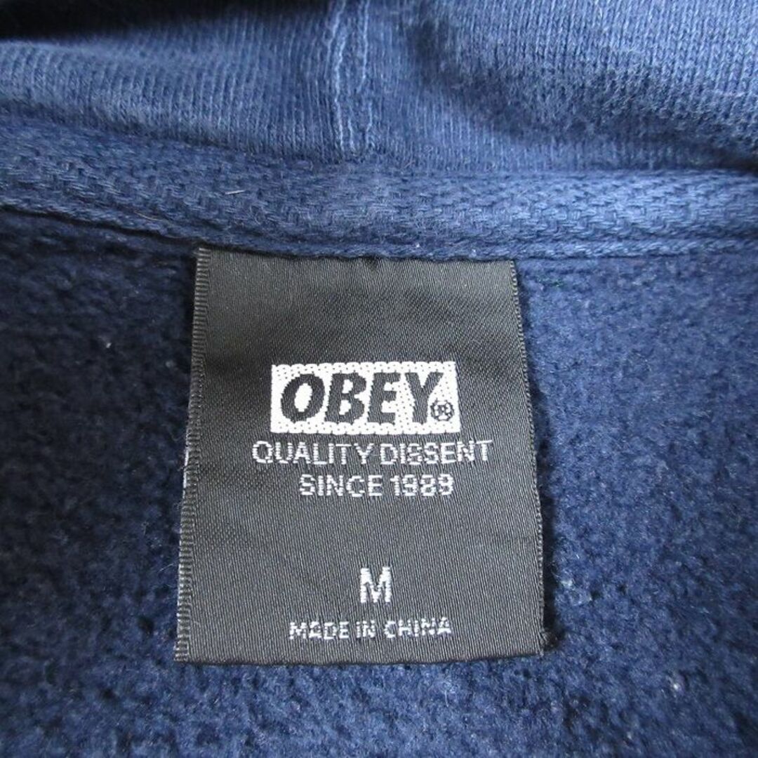 OBEY(オベイ)のL★古着 オベイ OBEY 長袖 スウェット パーカー メンズ ビッグロゴ ツートンカラー 刺繍 濃紺 ネイビー 23dec02 中古 スエット トレーナー トップス メンズのトップス(パーカー)の商品写真